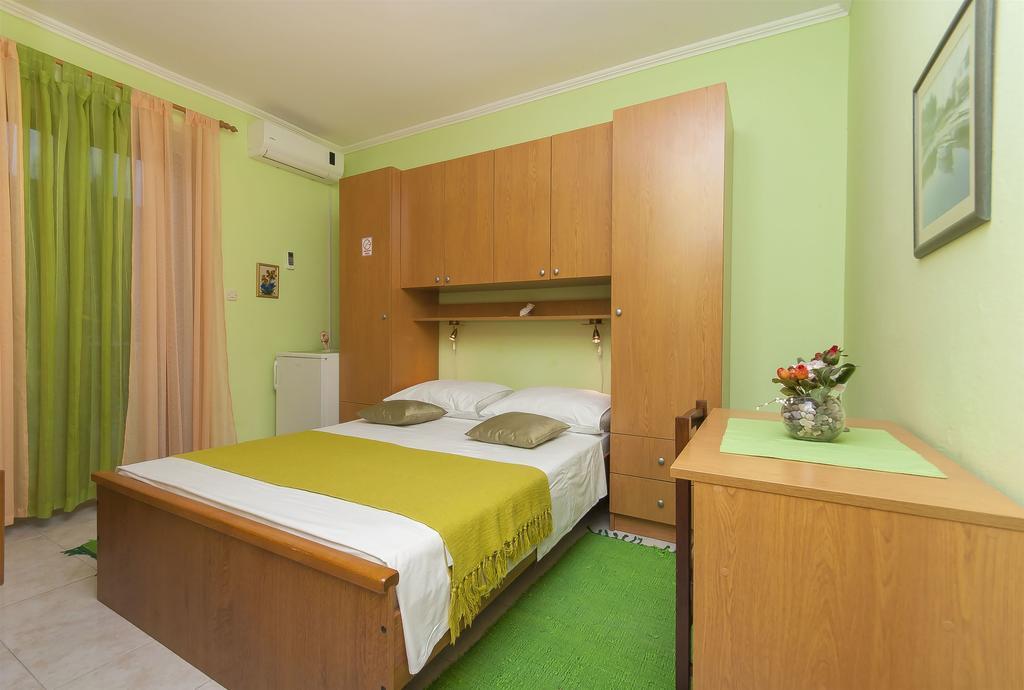 Rooms Vlahovic Слано Экстерьер фото